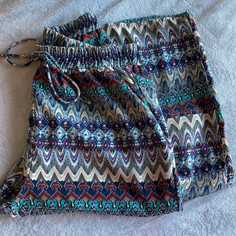 Flowy Printed Pants
